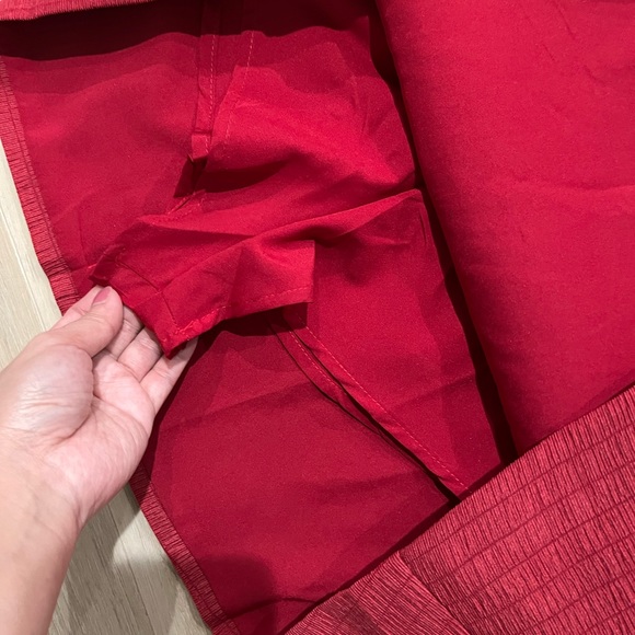 Red Dress - Picture 5 of 6